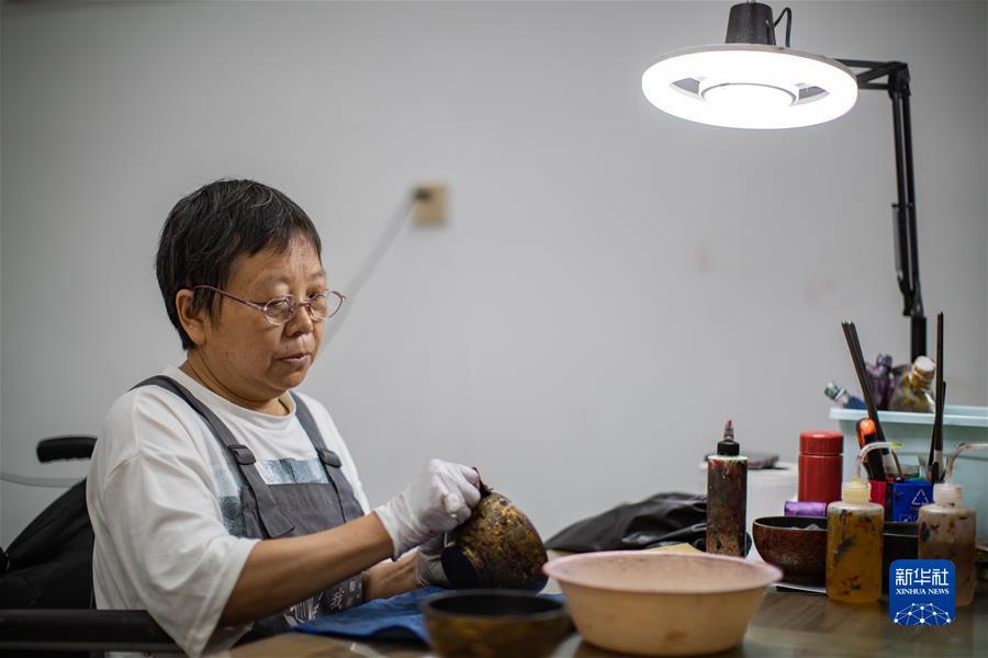 奔驰宝马电玩城下载